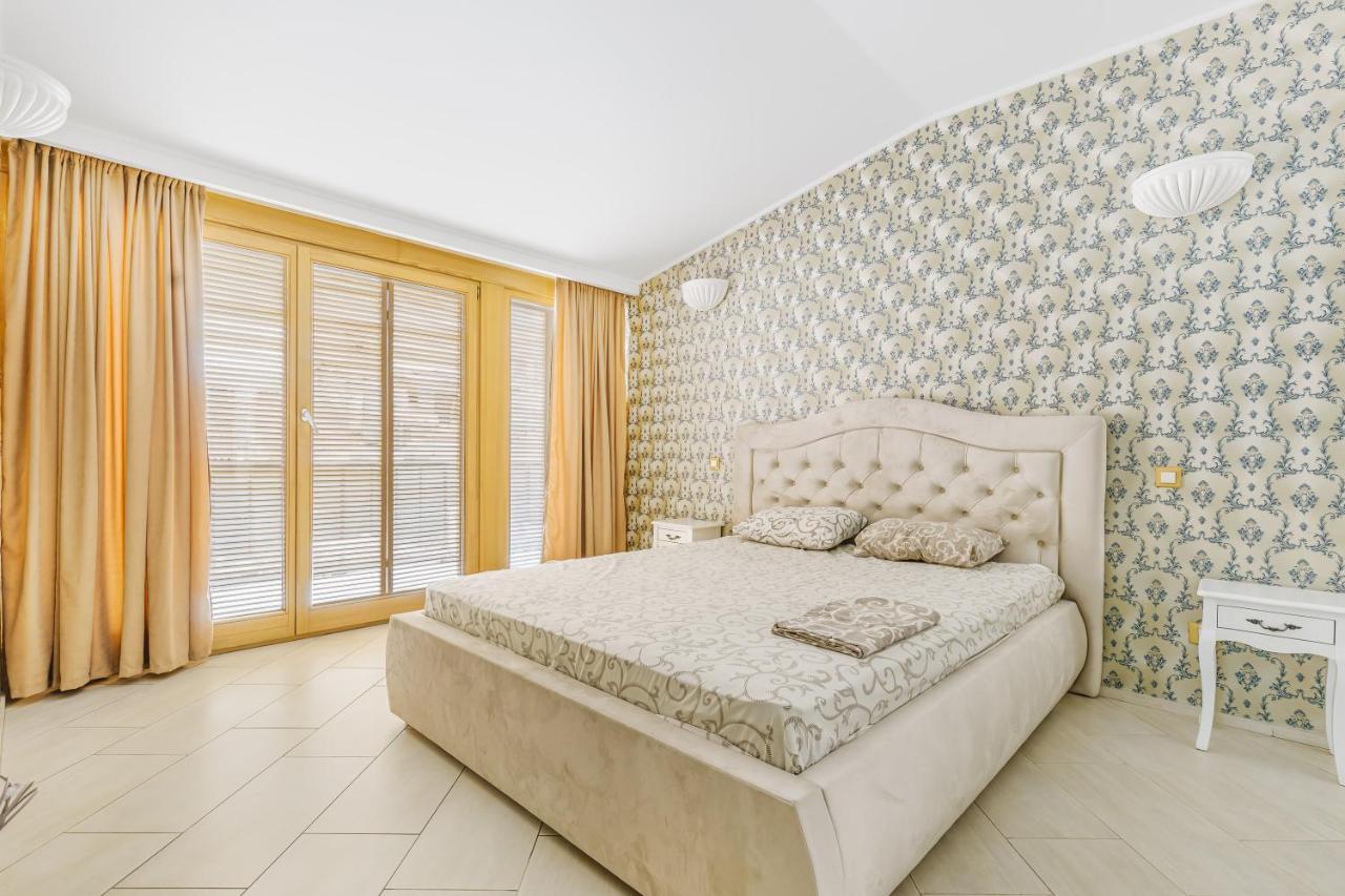 Deribasivska Cozy 4-Room Apartment Odesa Exterior foto